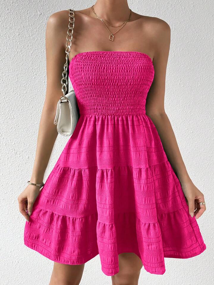 Ladies' Fashionable Strapless Multi-Tiered Hem Dress