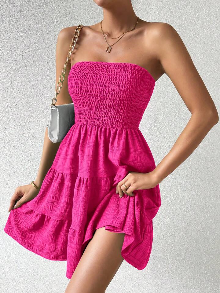 Ladies' Fashionable Strapless Multi-Tiered Hem Dress